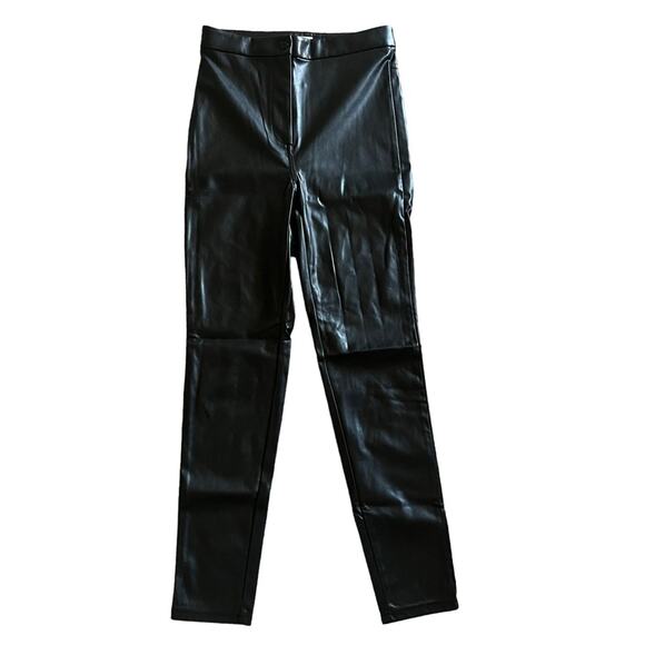 Aritzia Pants - Wilfred Aritizia Faux Leather Moto Pants Skinny Straight Vegan Black Edgy Size 2